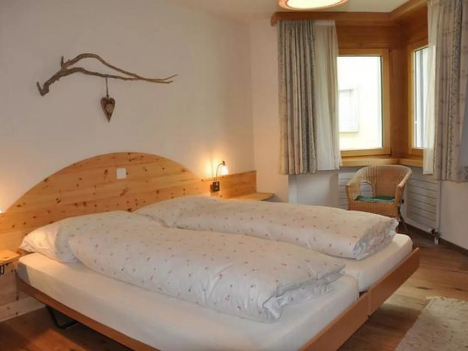 Chesa Semnadur H5-Binnen