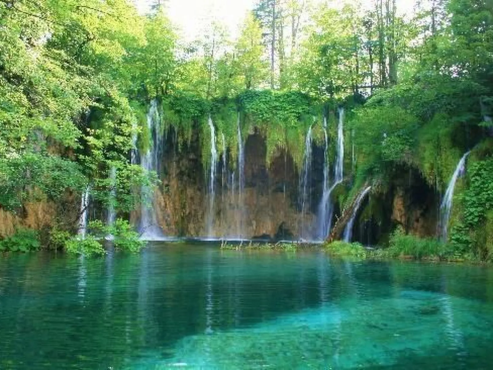 Duplex-Apartment mit Blick auf das Meer und den Garten-Image-tags.info