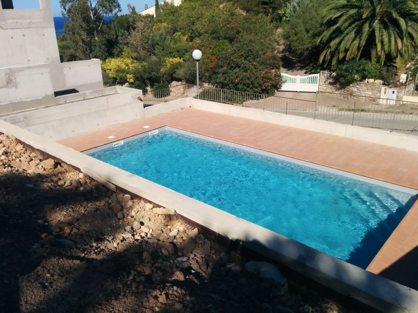 Pont de bateau, Meerblick mit privatem Pool-Buiten