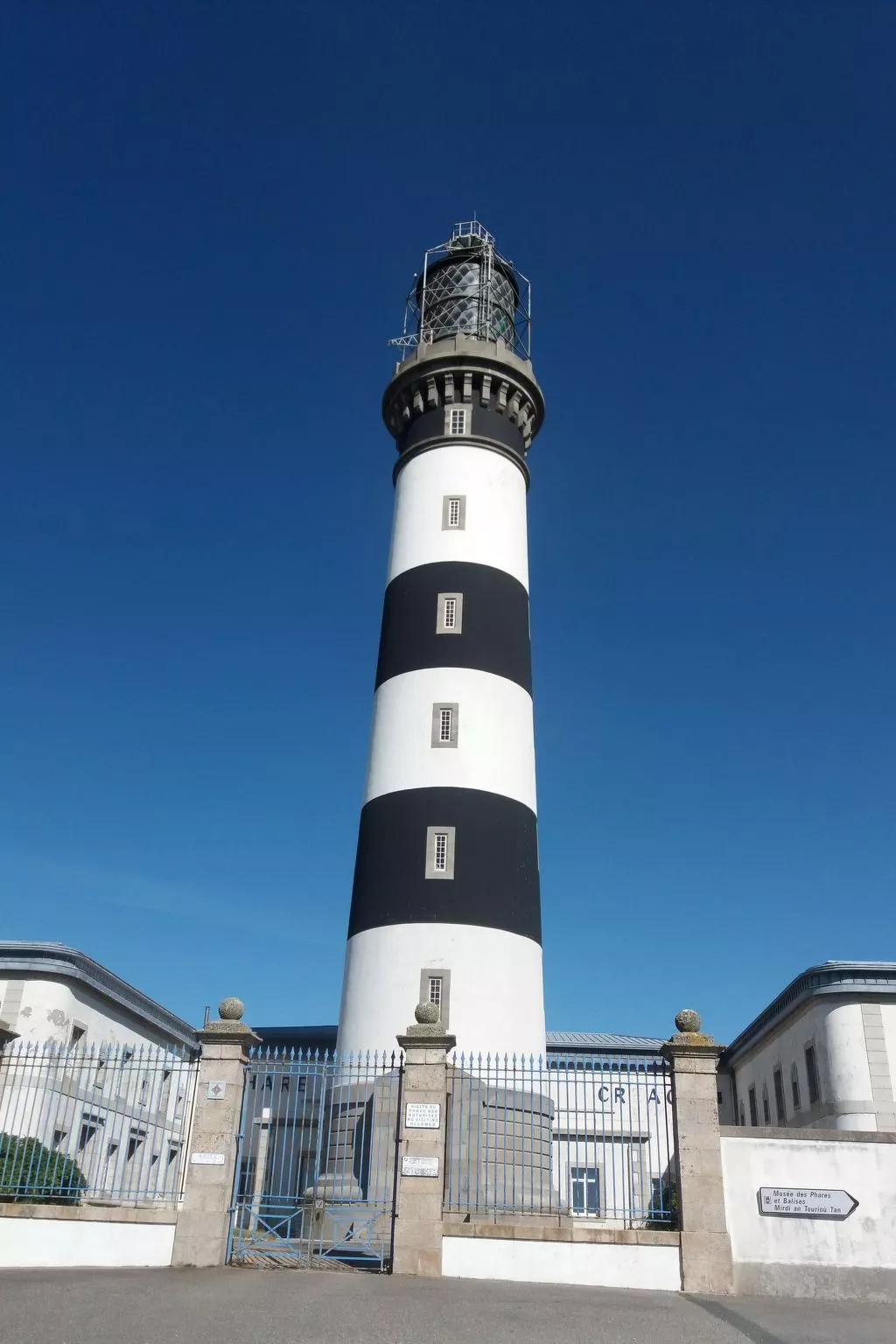 Villa Beheizter Innenpool 30-Buiten