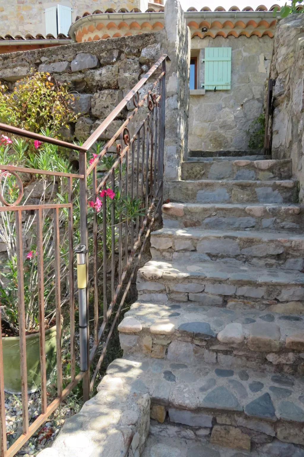 Haus für 6 Personen mit eigener Terrasse-Buiten
