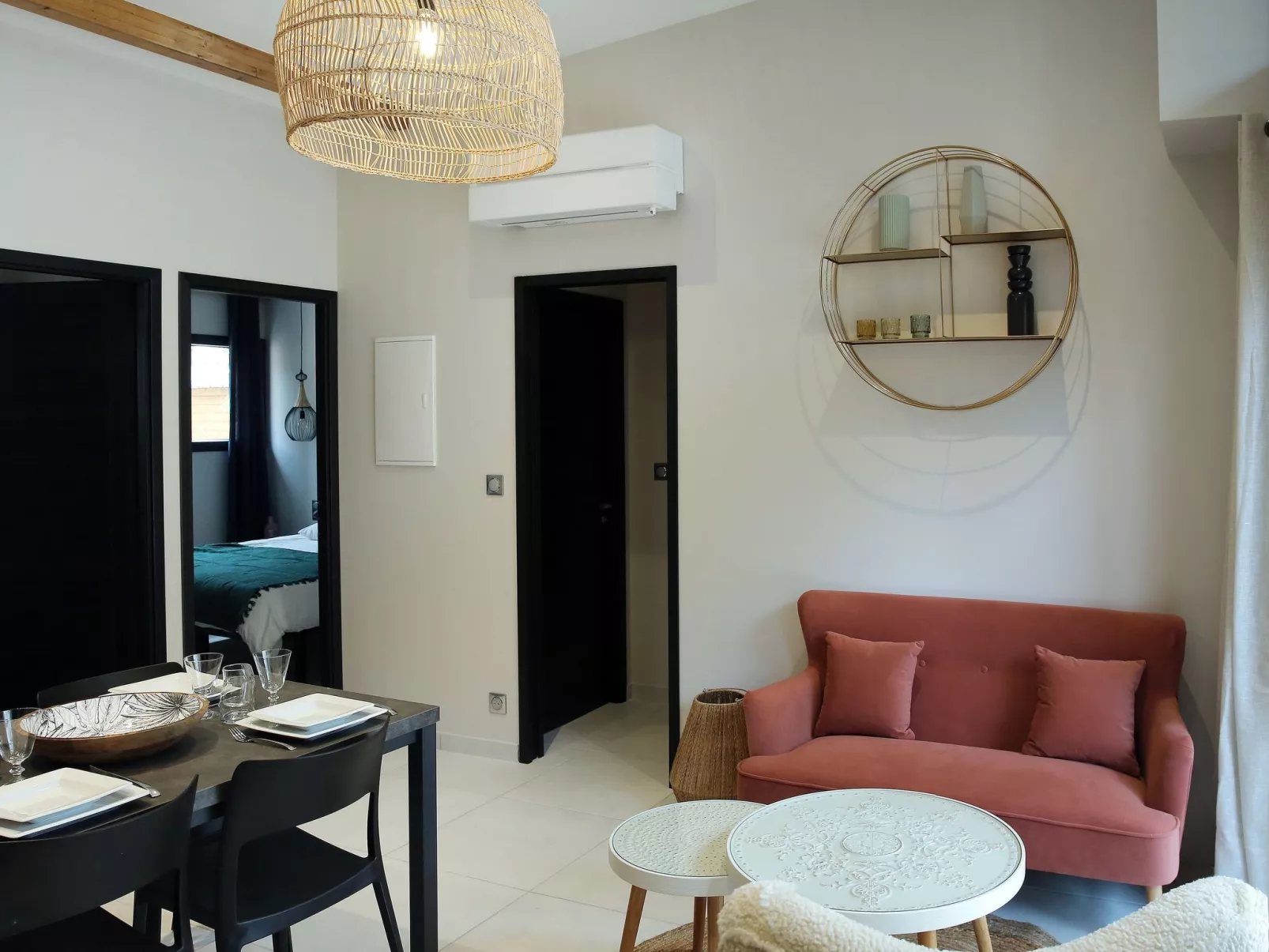 Ecolodge 4 pers mit Spa-Binnen