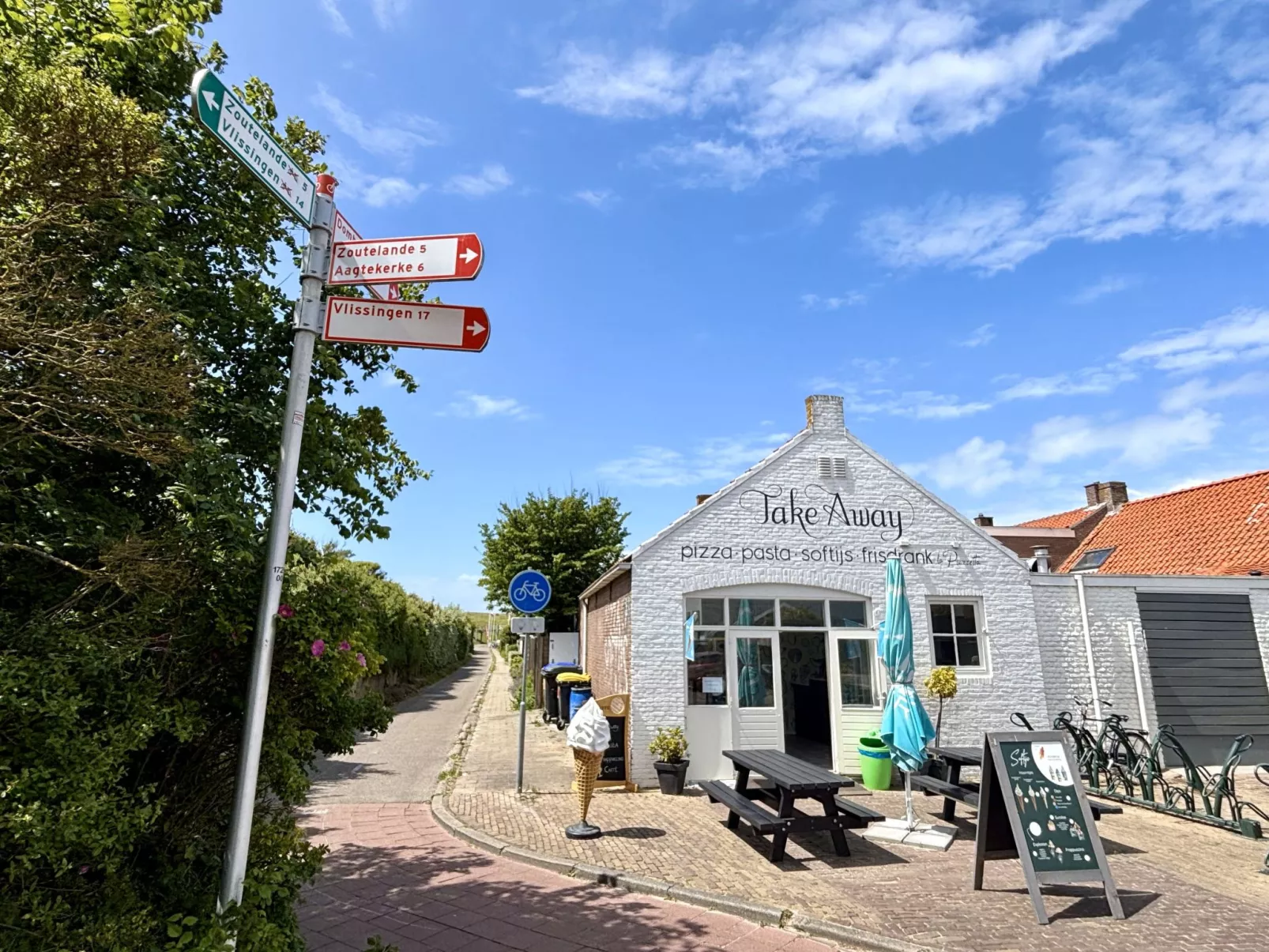 Gemütliche Ferienwohnung Westkapelle mit Terrasse-Omgeving
