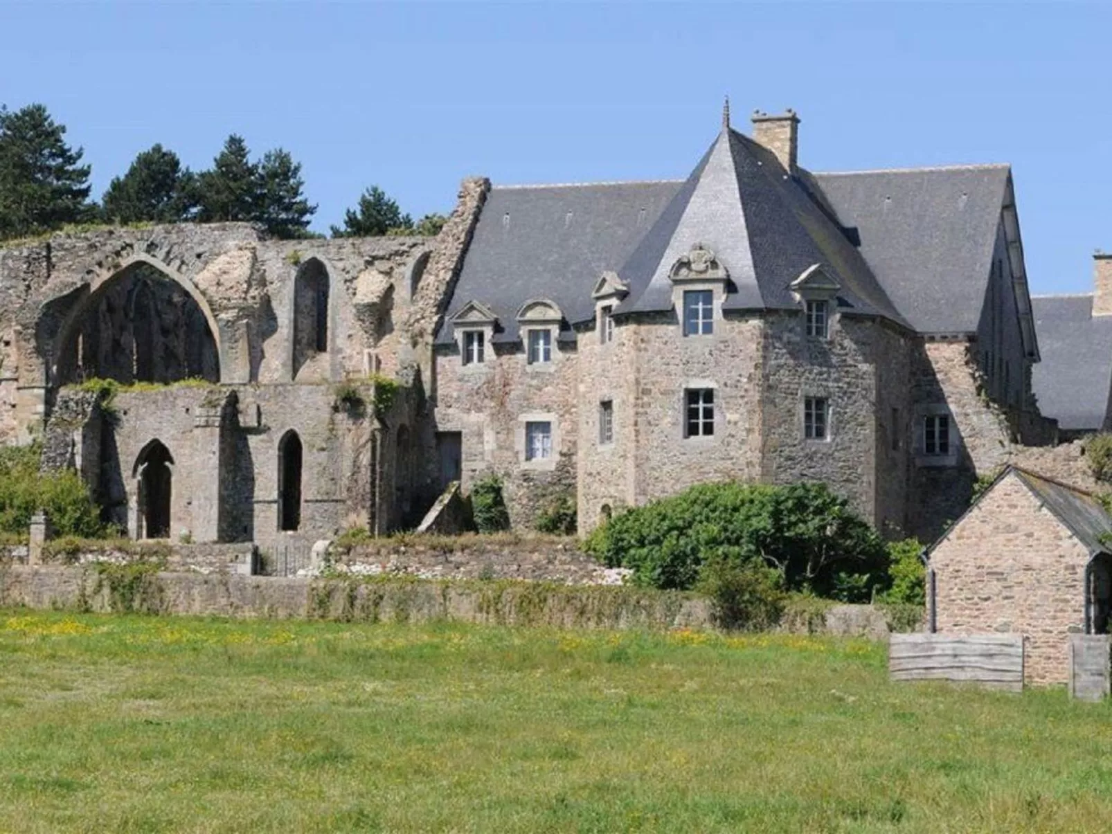 Gîte de Kerberso in Pléhédel-Buiten