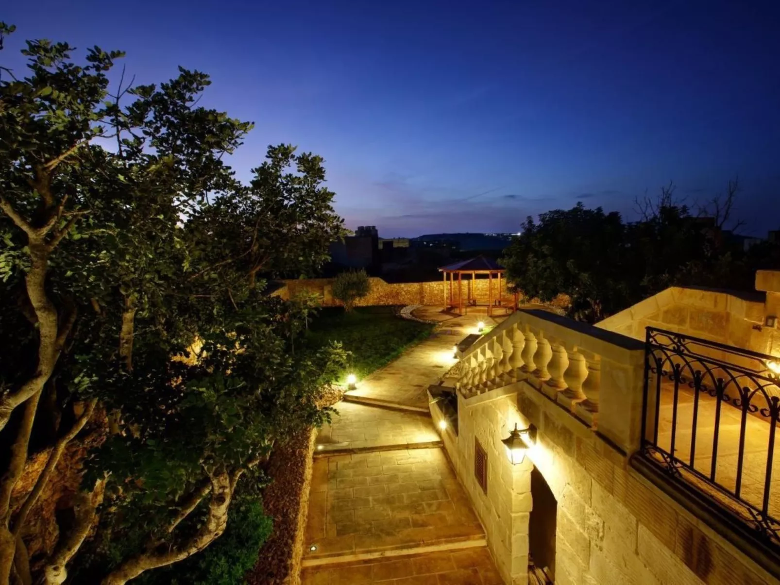 Villa "Ta Menzja" mit Garten, Grill und Terrasse-Image-tags.info