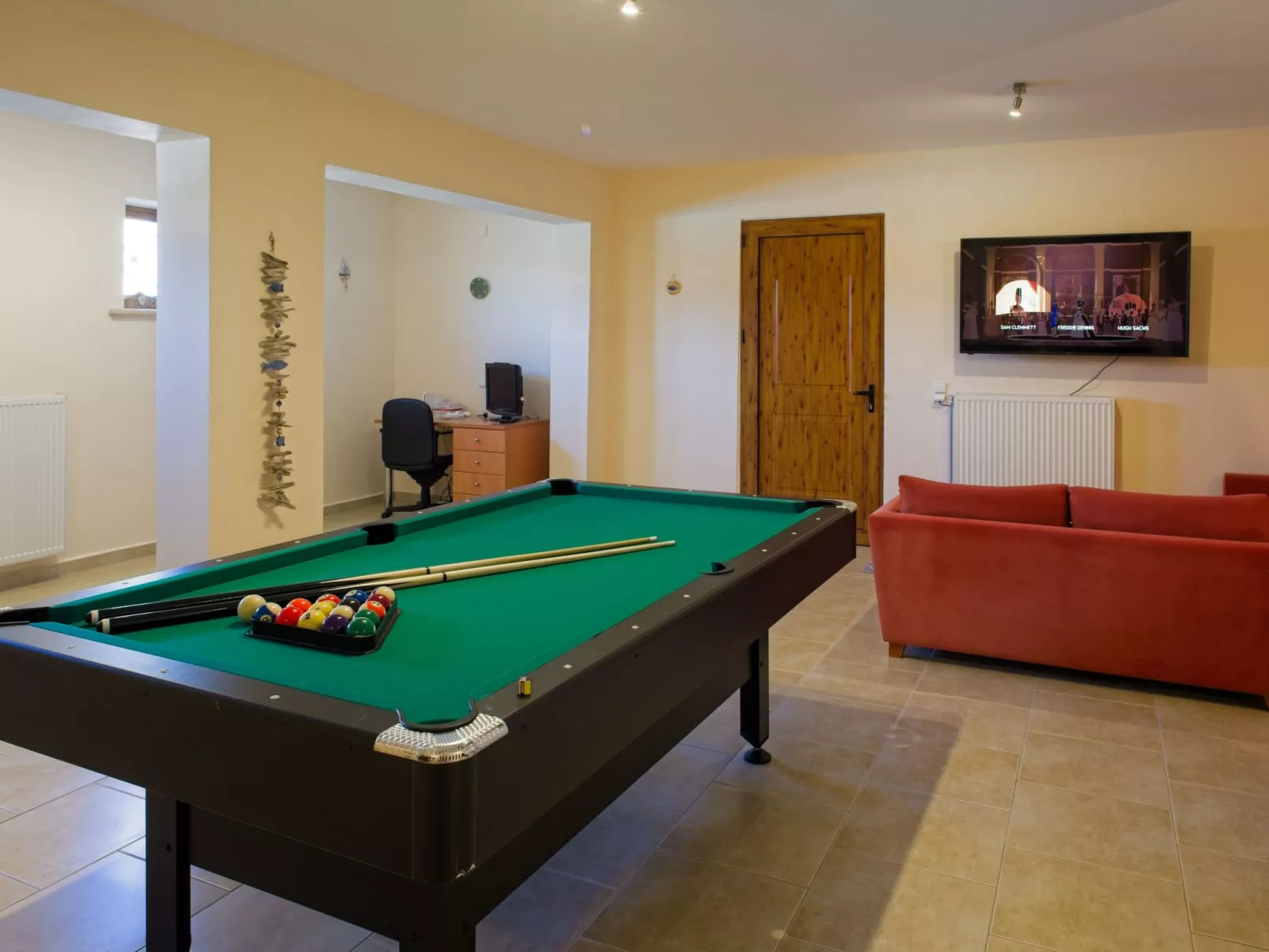 Traditionelle Villa mit privatem Pool-Binnen