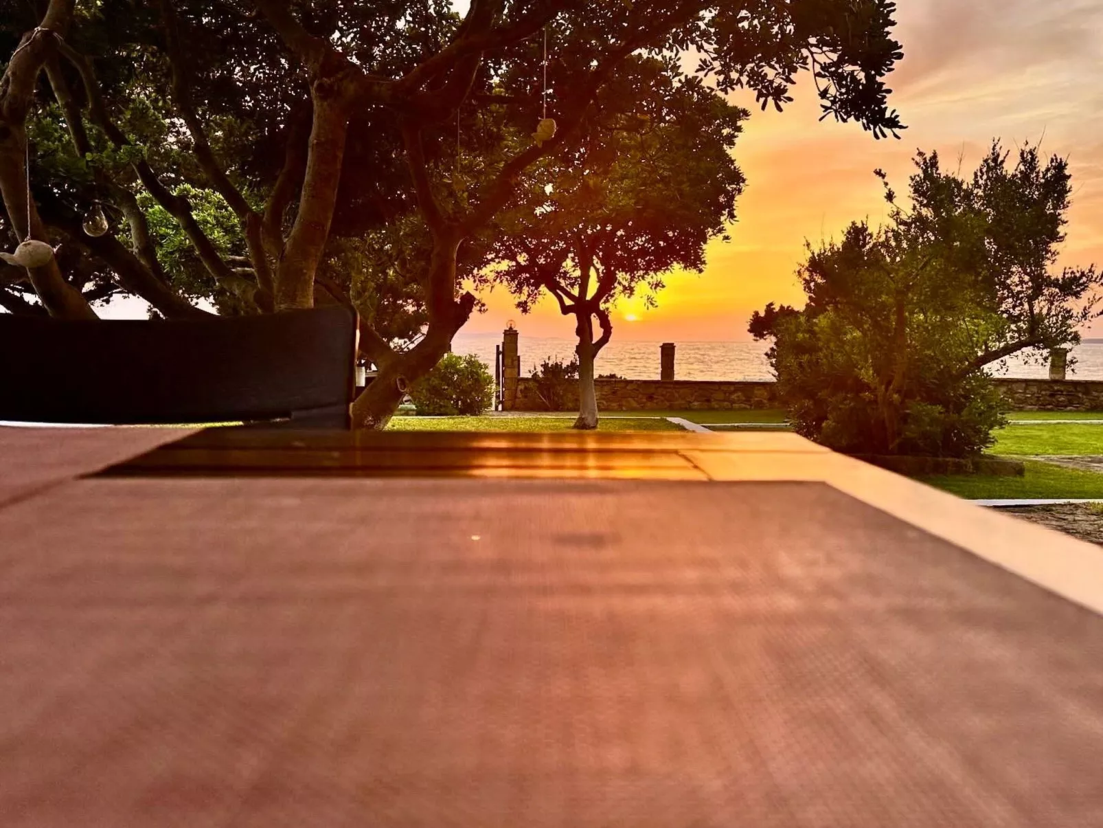 Familienrückzug mit Meerblick in den Genari Apartments-Image-tags.info