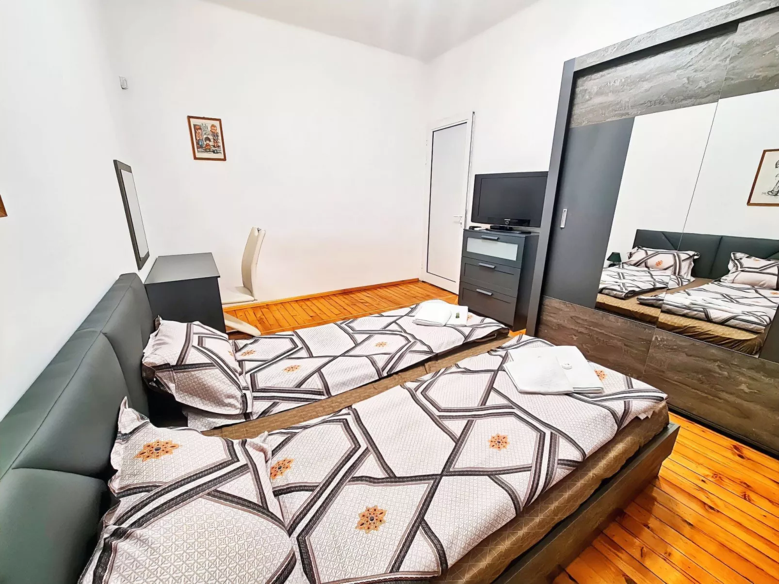 Komfort-Suite im Zentrum von Sofia, zwei Schlafzimmer, acc - Binnen