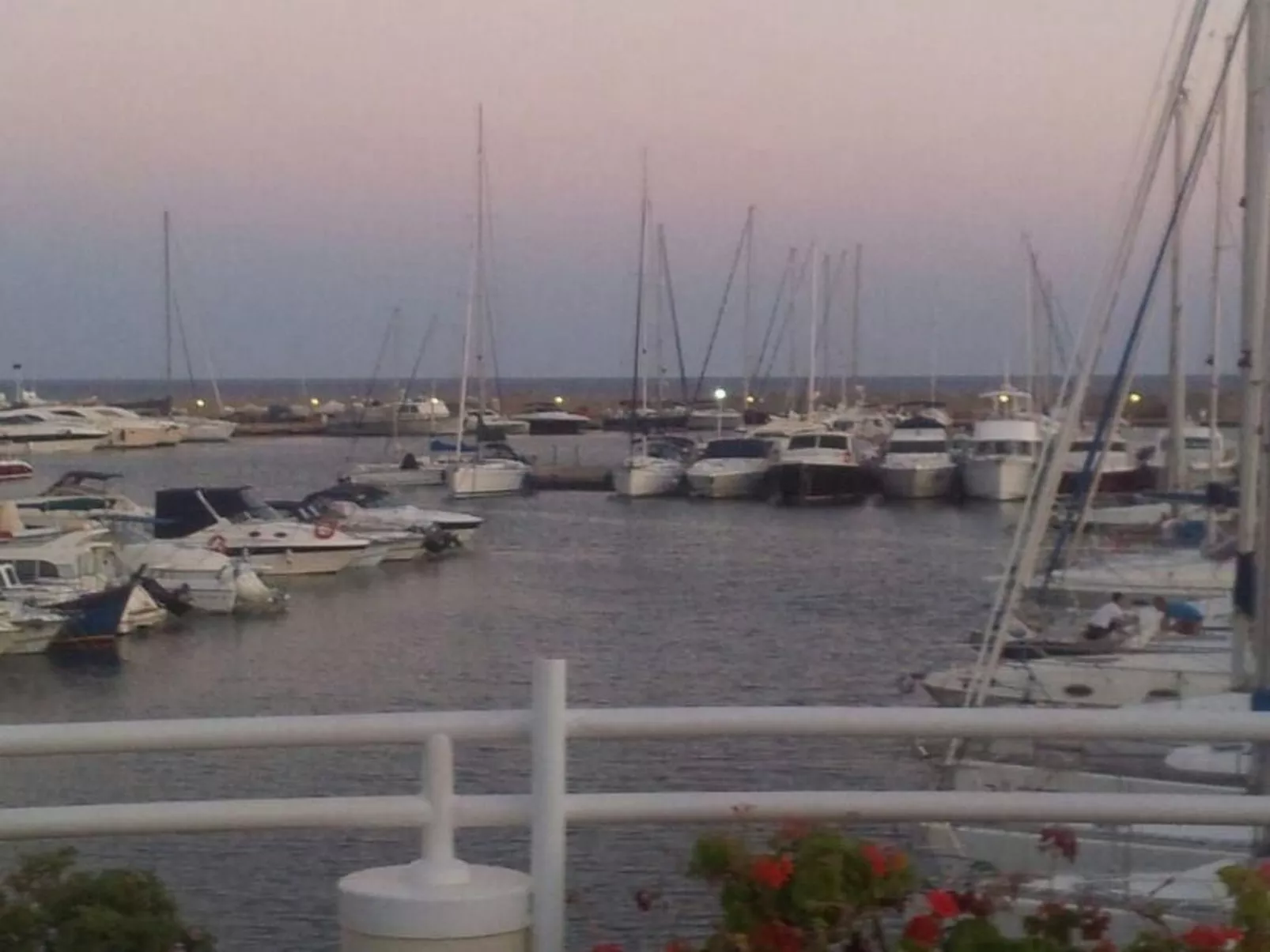 'Starfish' mit Balkon-Buiten