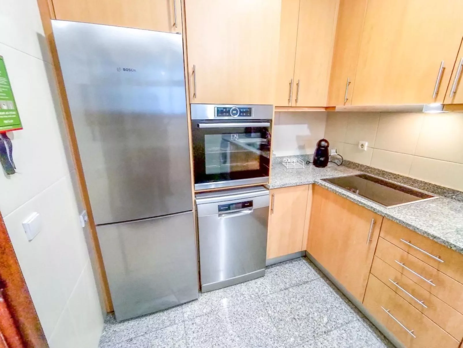 CRALS - Casa da Praceta-Binnen