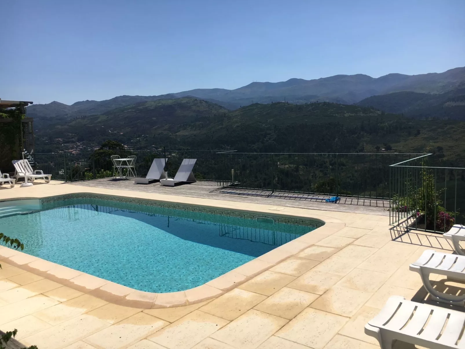 Chalet "Casas das Olas 4"-Buiten