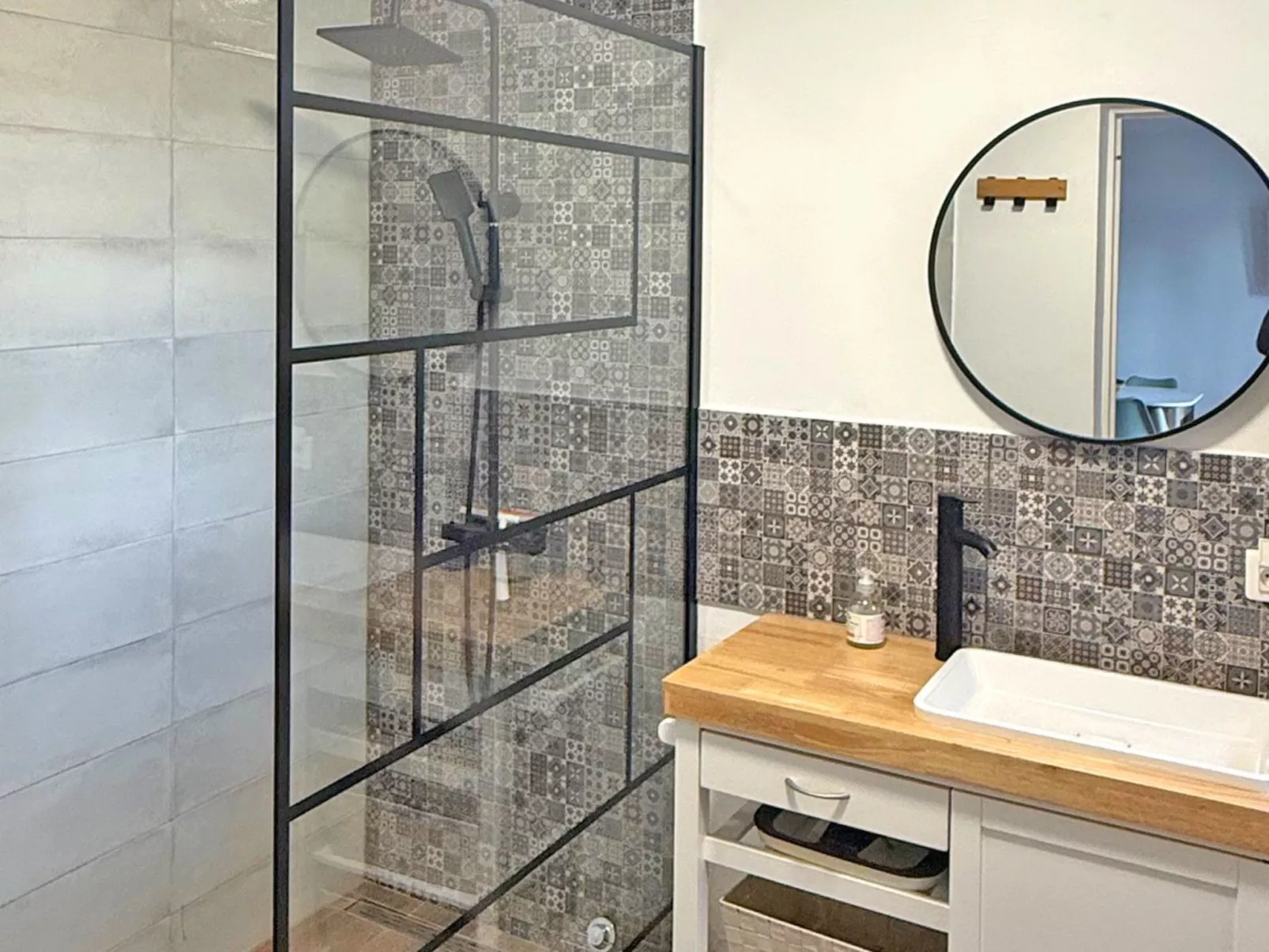 Appt T3 - Jardin - Piscine Privée - Ste Maxime - Binnen