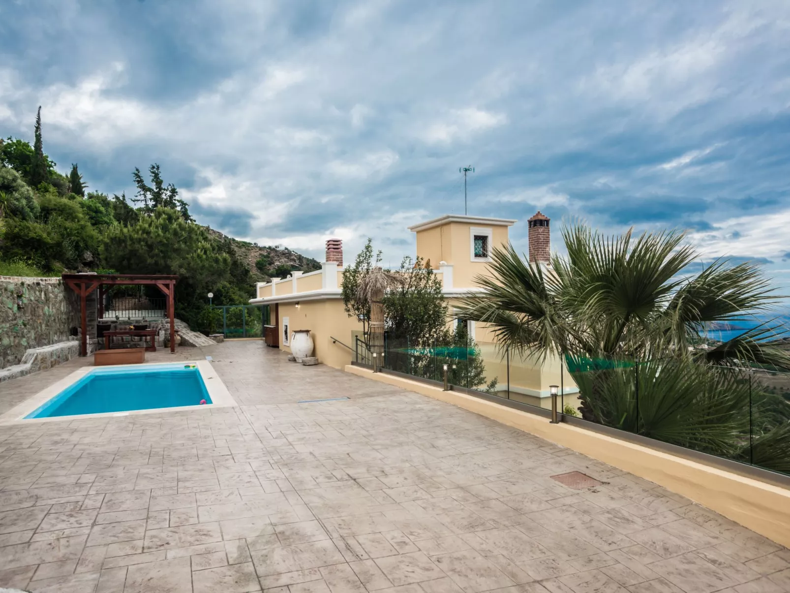 Für 8 Personen in Agia Pelagia, Kreta-Buiten