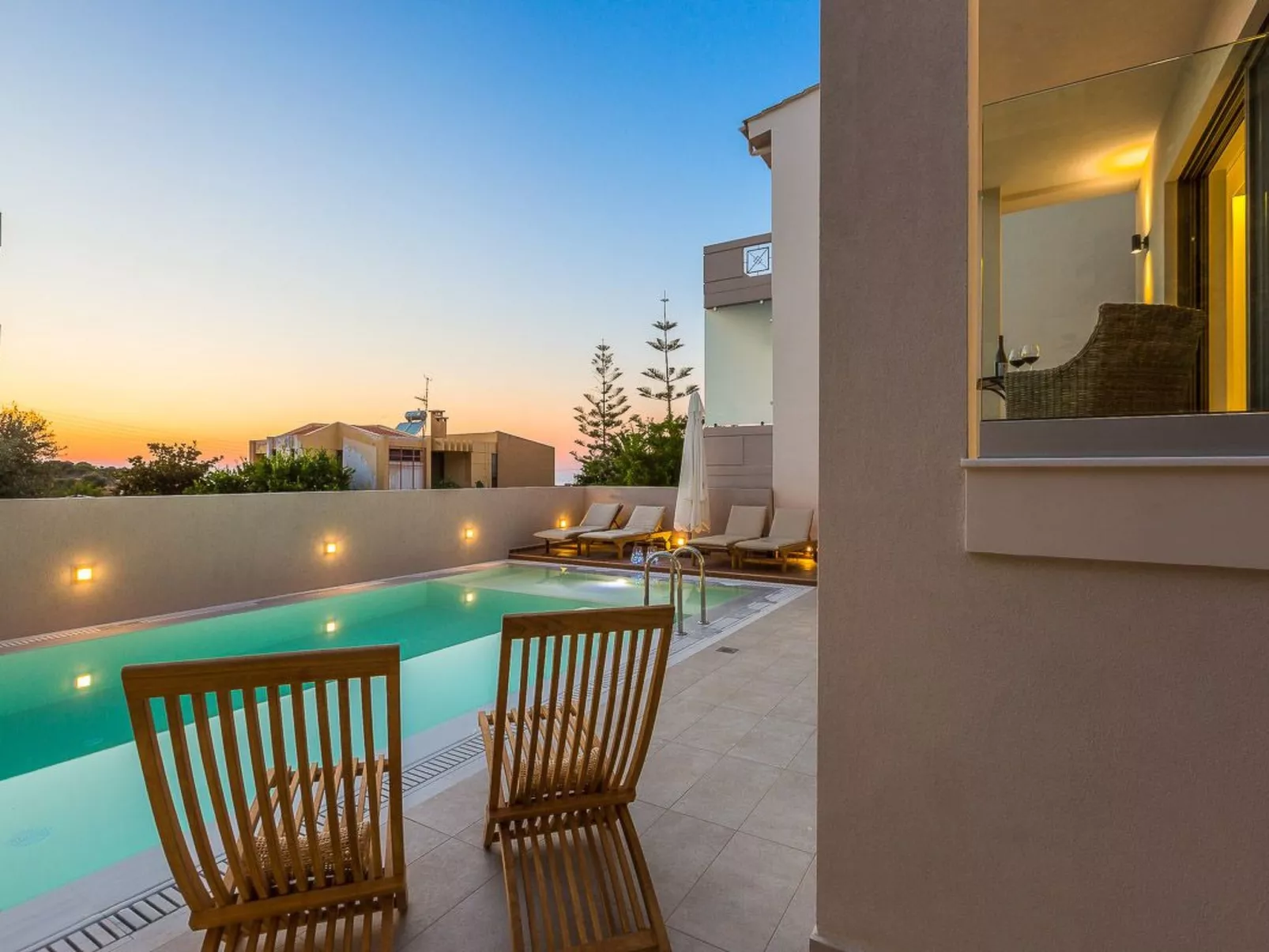 Villa Amelia I Kostenloser 8-Sitzer Mini-Van und Pool-Buiten