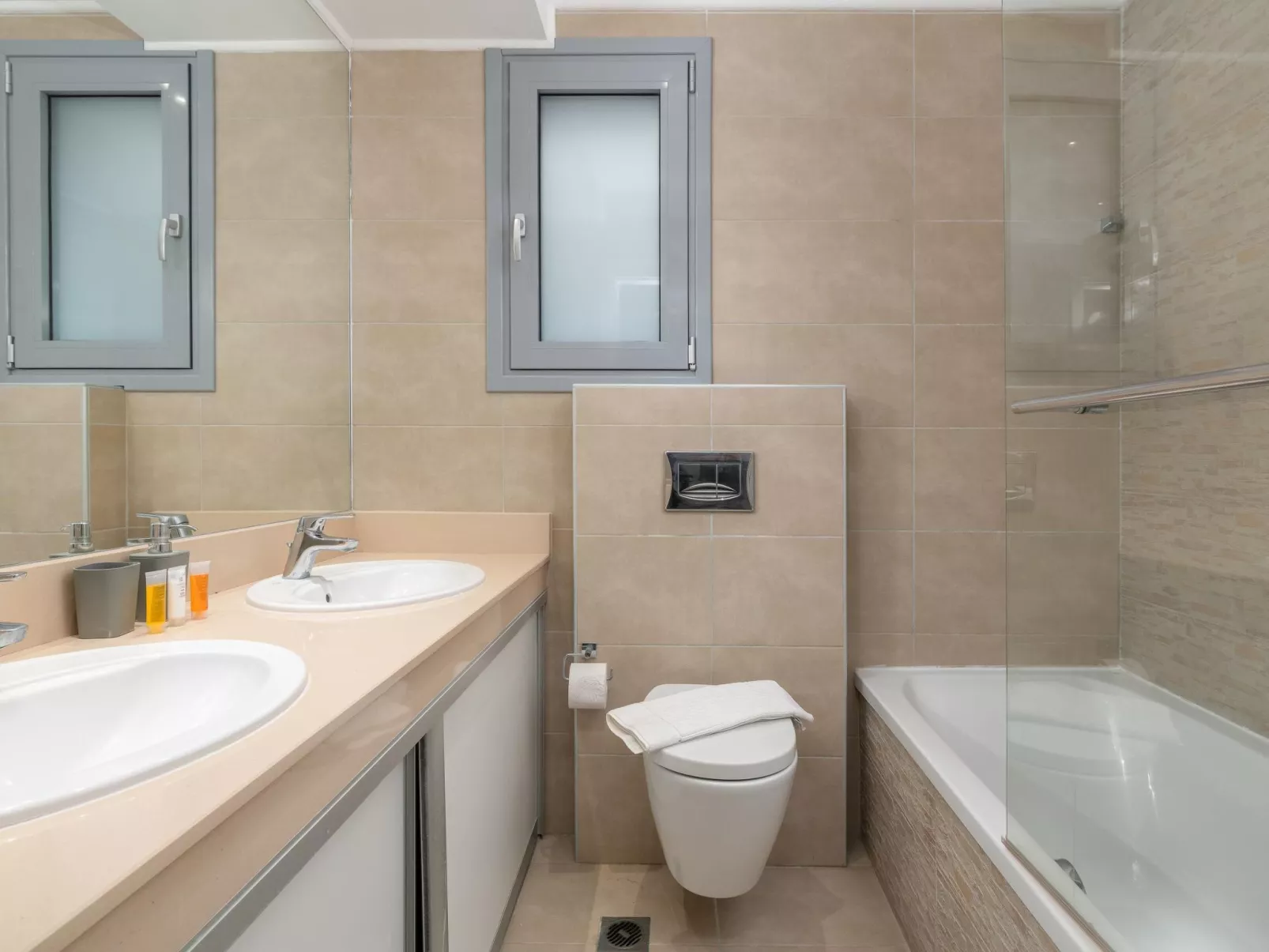 Moderne Luxusvilla-Binnen