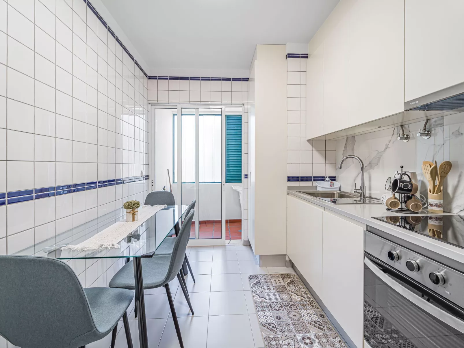 Tulipa Apartment Top-Image-tags.info