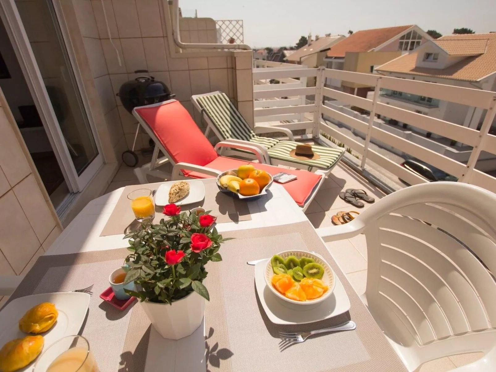 Erholung am Meer mit kostenlosem Privatparkplatz-Image-tags.info