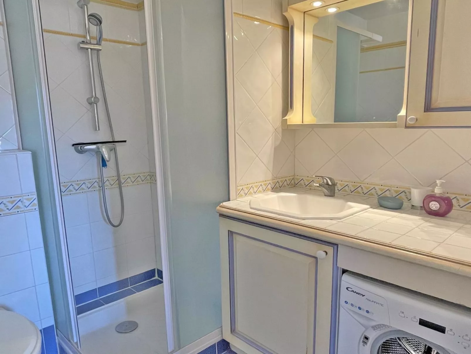 Wohnung "Port Marine 29B" mit Terrasse - Binnen