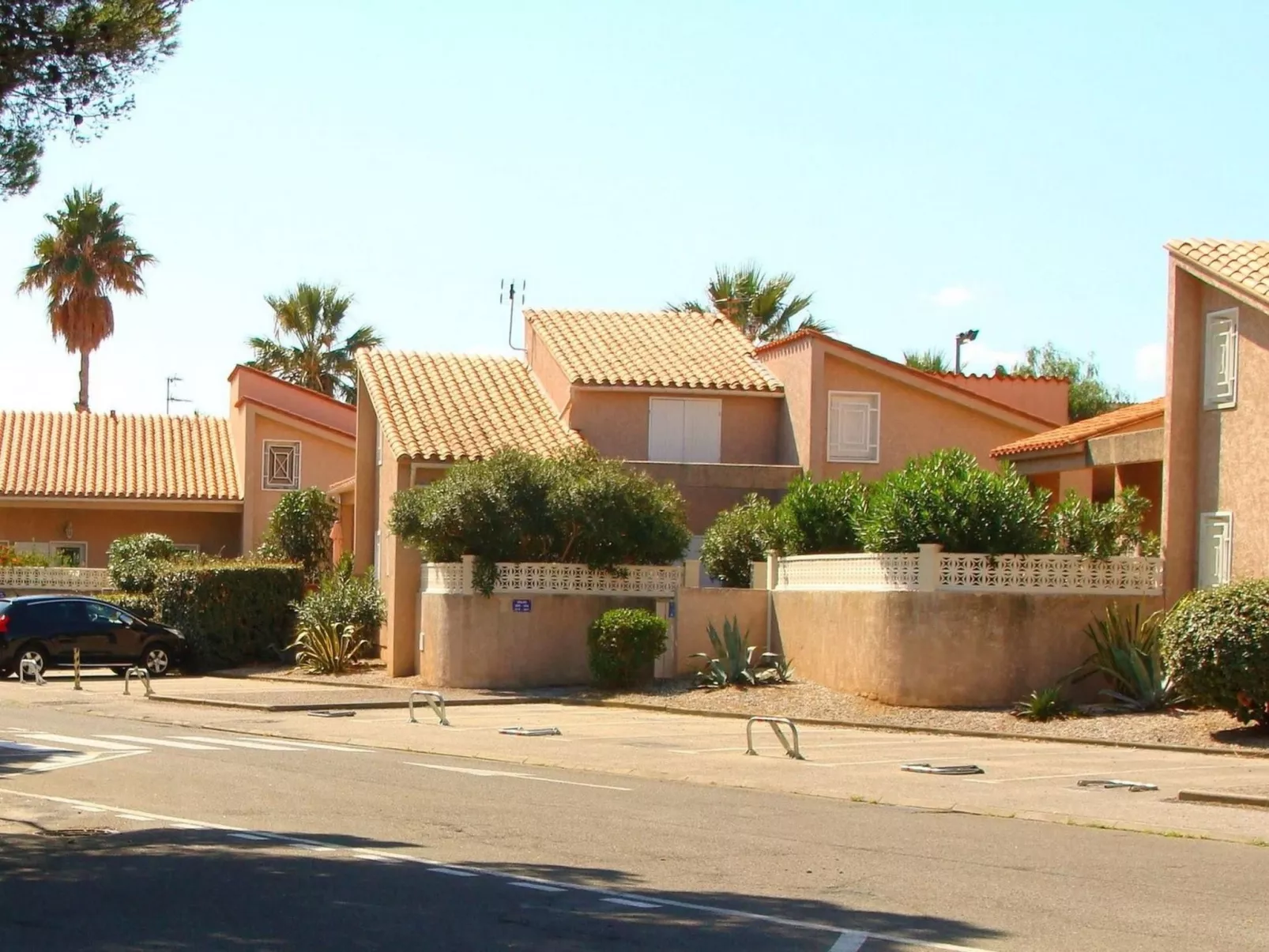 "Clos 225" - Image-tags.info