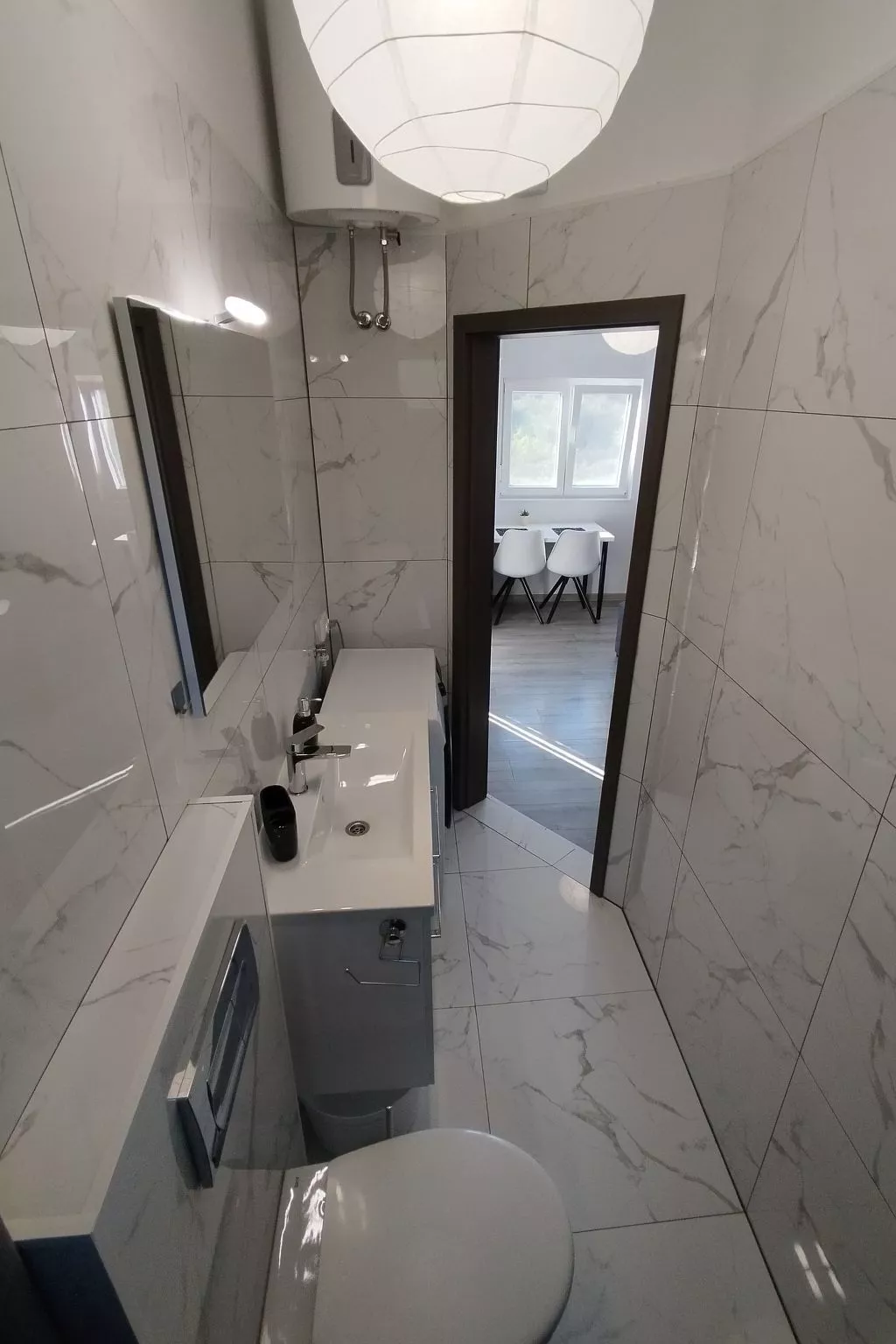 Lana Meer und Natur-Binnen