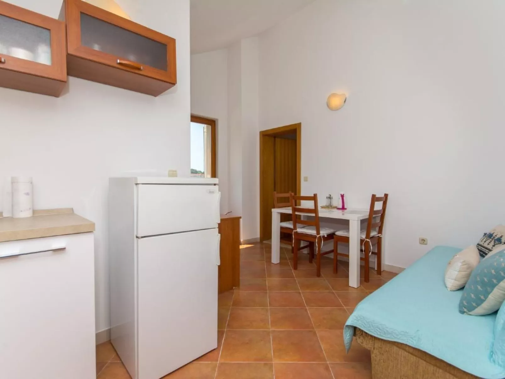 Modernes Apartment mit Meerblick-Binnen