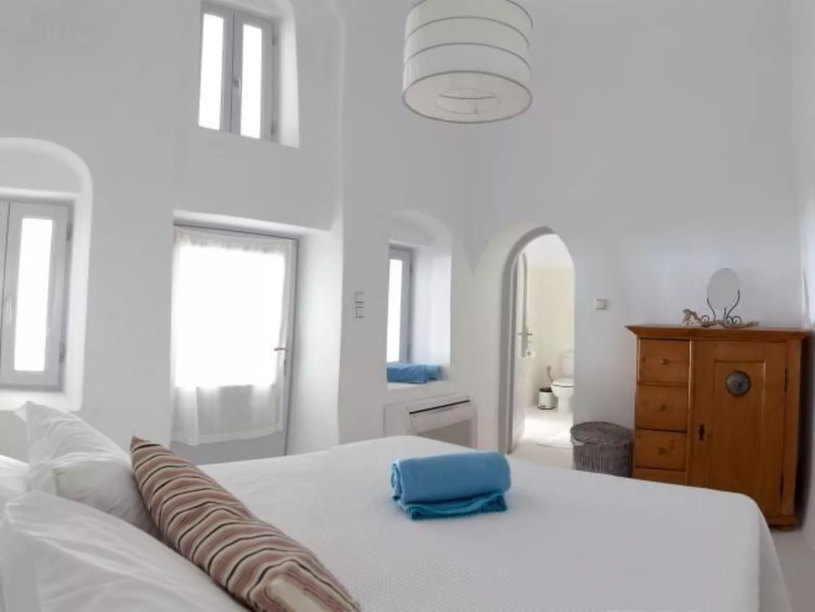 Stilvolle Villa mit Pool und herrlichem Meerblick-Binnen