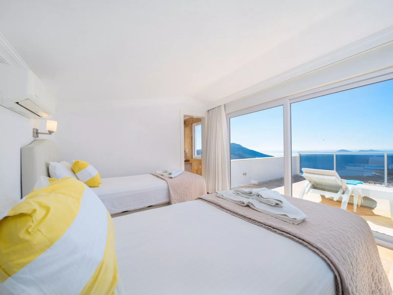 Luxuriöse Villa mit Meerblick in Kalkan Kalamar-Binnen