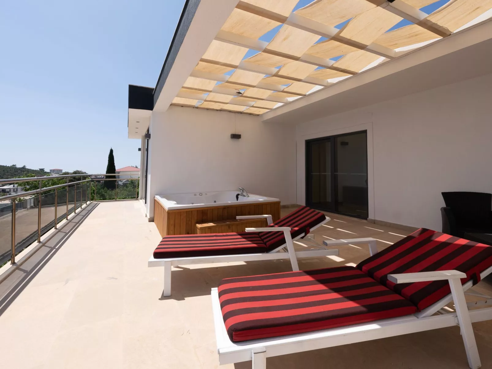 Villa mit Traum-Meerblick für 12 Personen-Binnen