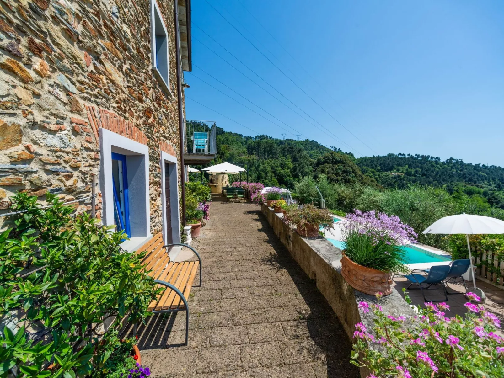 Wohnung 'Settimo cielo8' mit Schwimmbad-Buiten