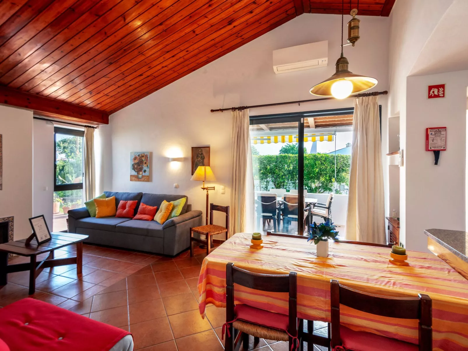 Lotus Villa 2, Albufeira-Image-tags.info