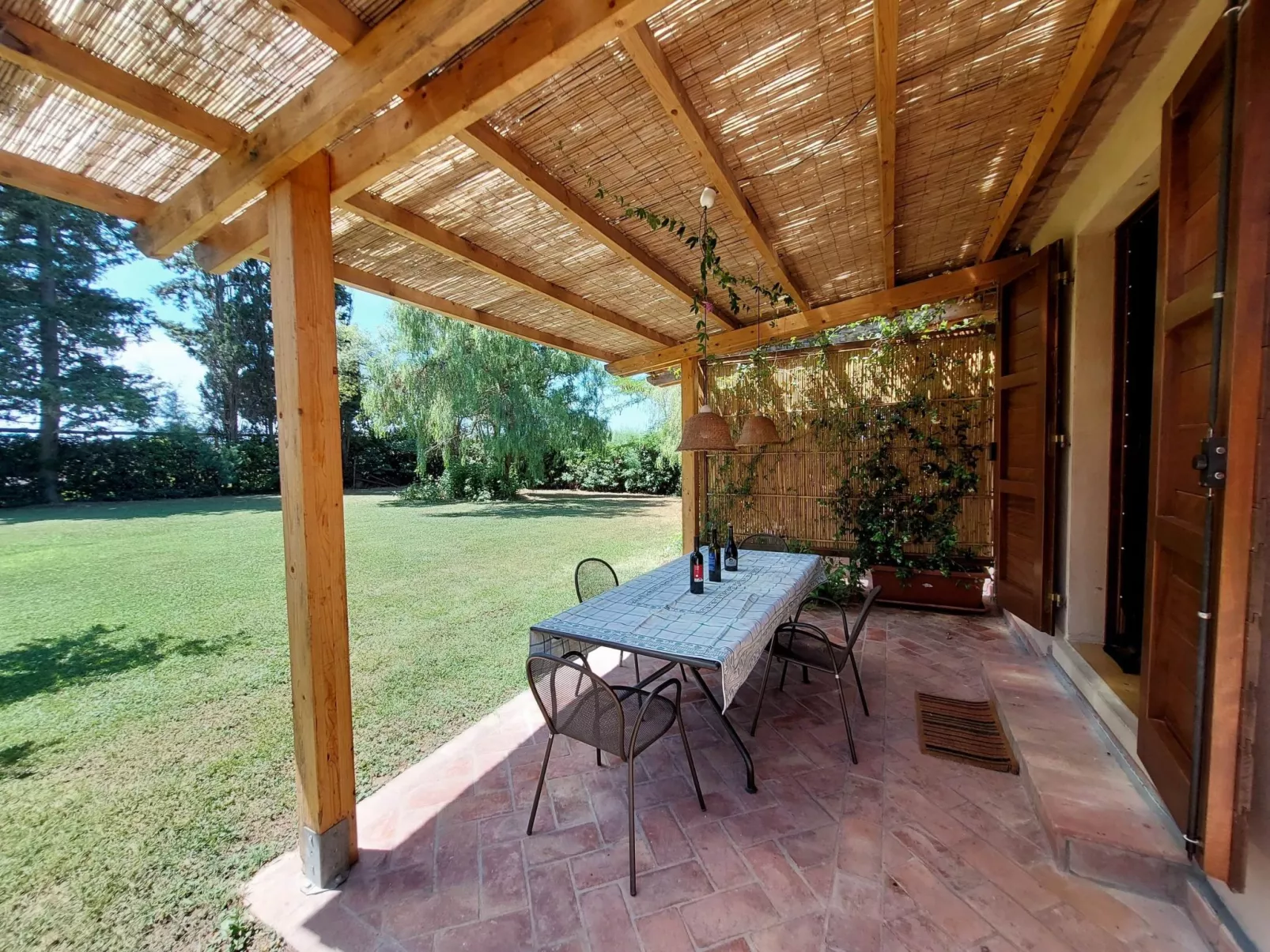 Melo Noce' Wohnung mit Gemeinschaftspool-Buiten