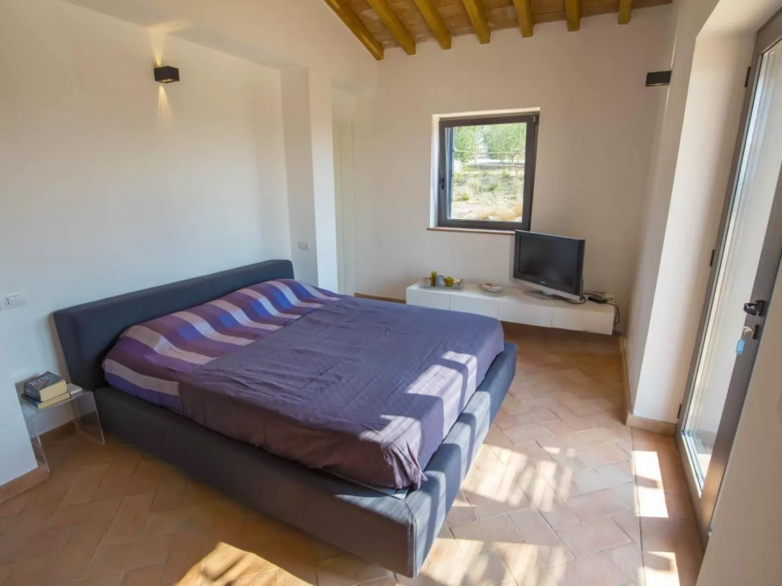 Traumhaftes Anwesen mit Schwimmbad in Meernähe-Image-tags.info