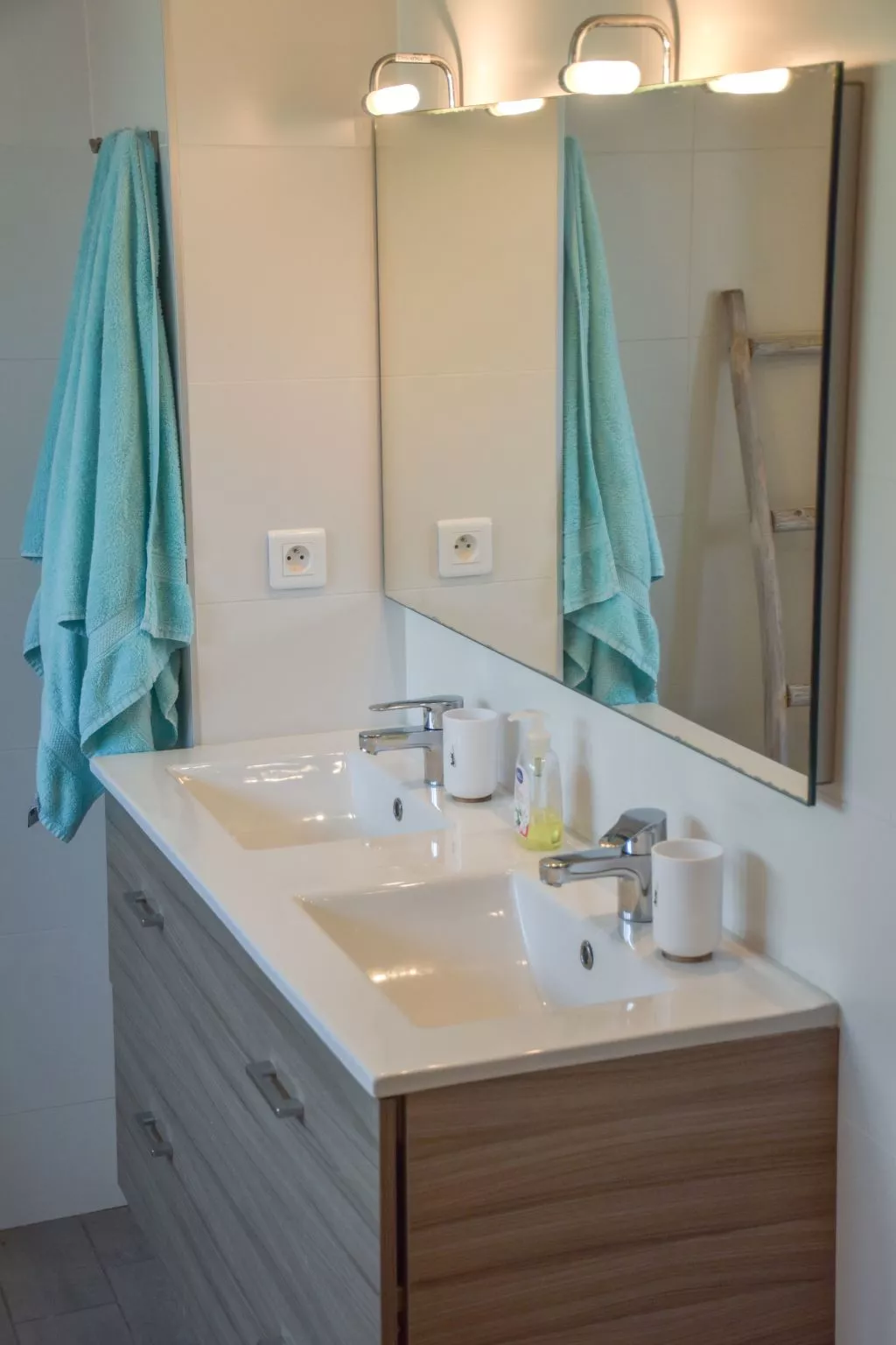 Villa mit großem Grundstück direkt am Mer-Binnen