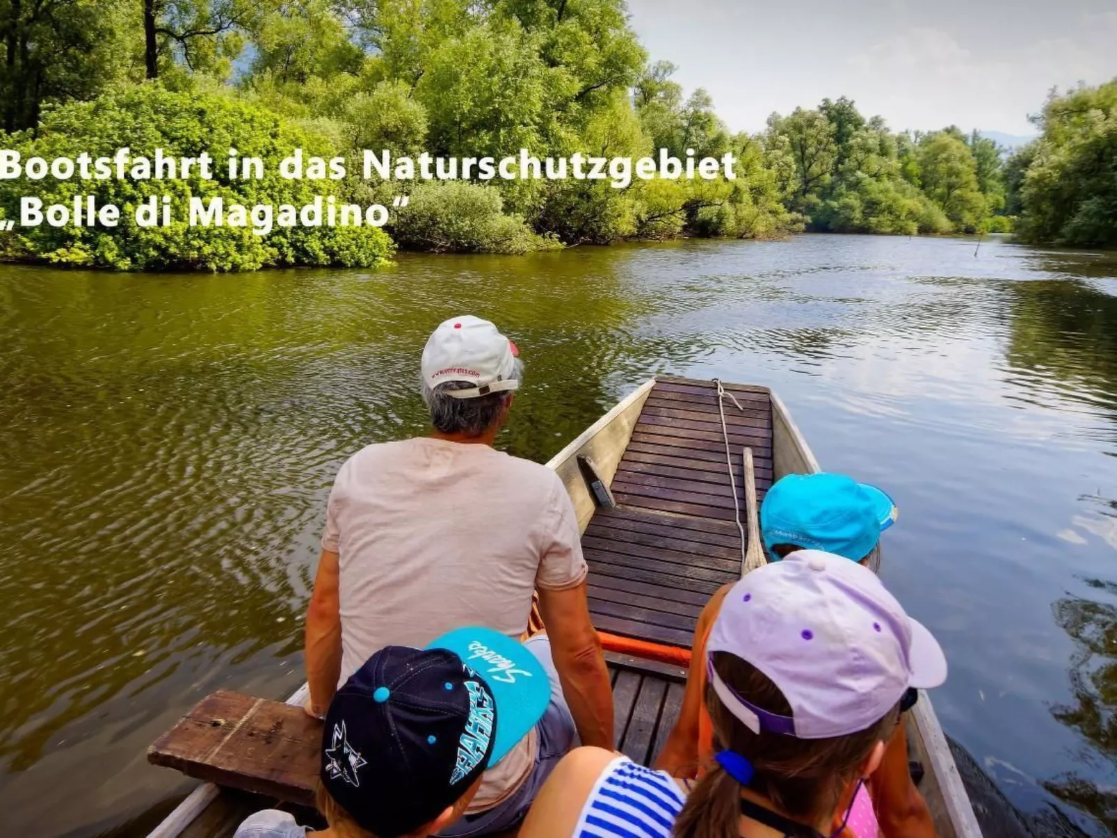 Studio mit Blick auf das Wasser-Image-tags.info