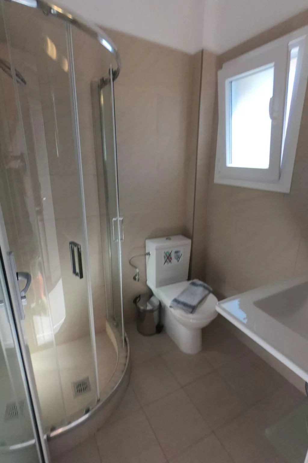 Finikas Garden Nikit-Binnen