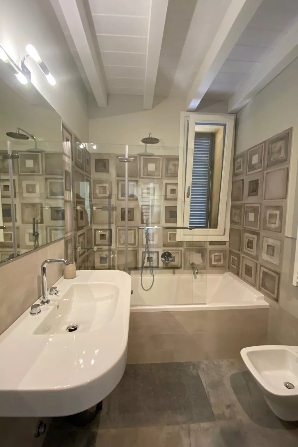 Entspannende Landvilla-Image-tags.info