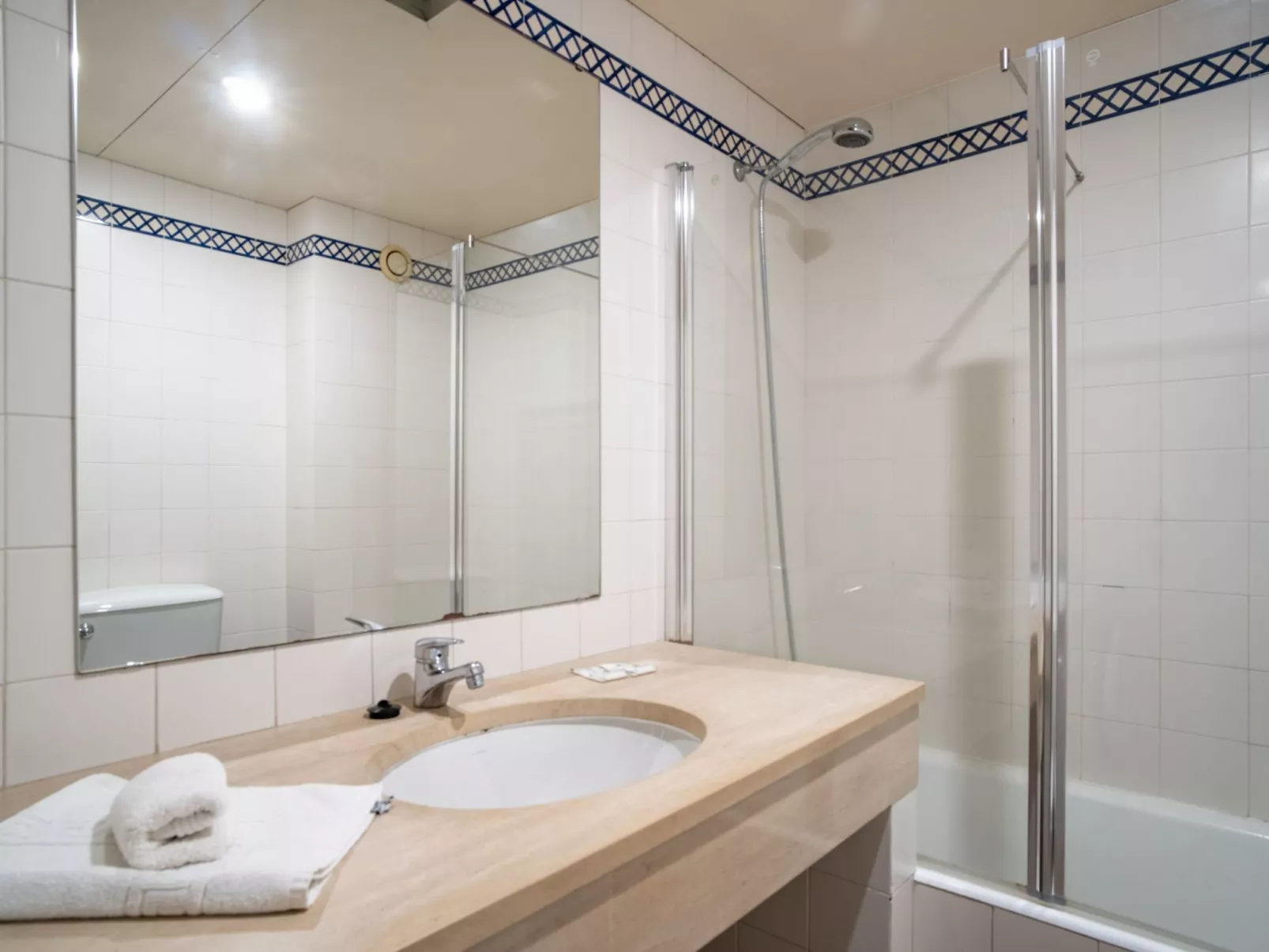 Für 4 Personen ca. 130 m&sup2; in São Martinho, Madeira (Südküste von Madeira)-Image-tags.info