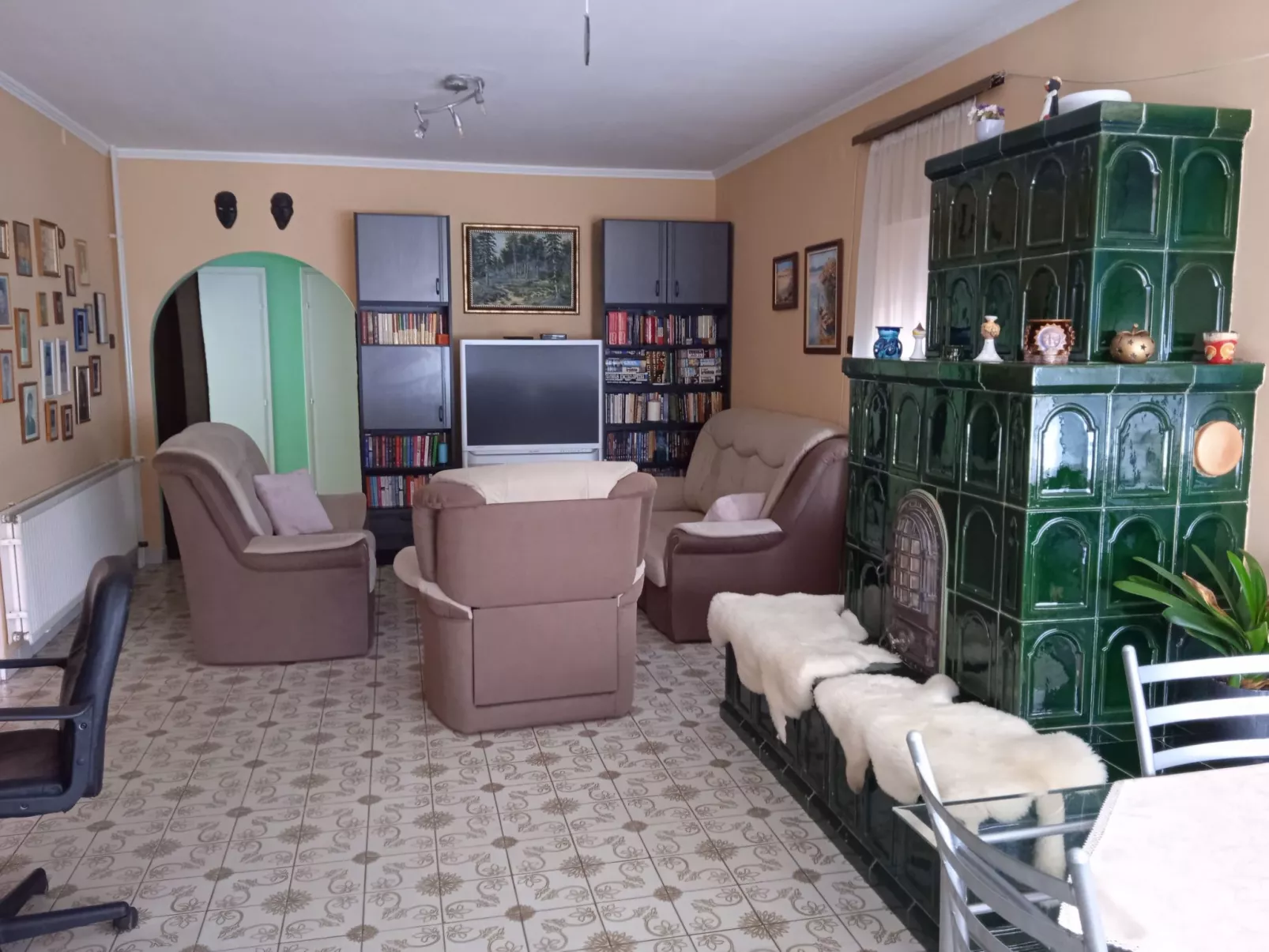 Schönes Appartement-Binnen