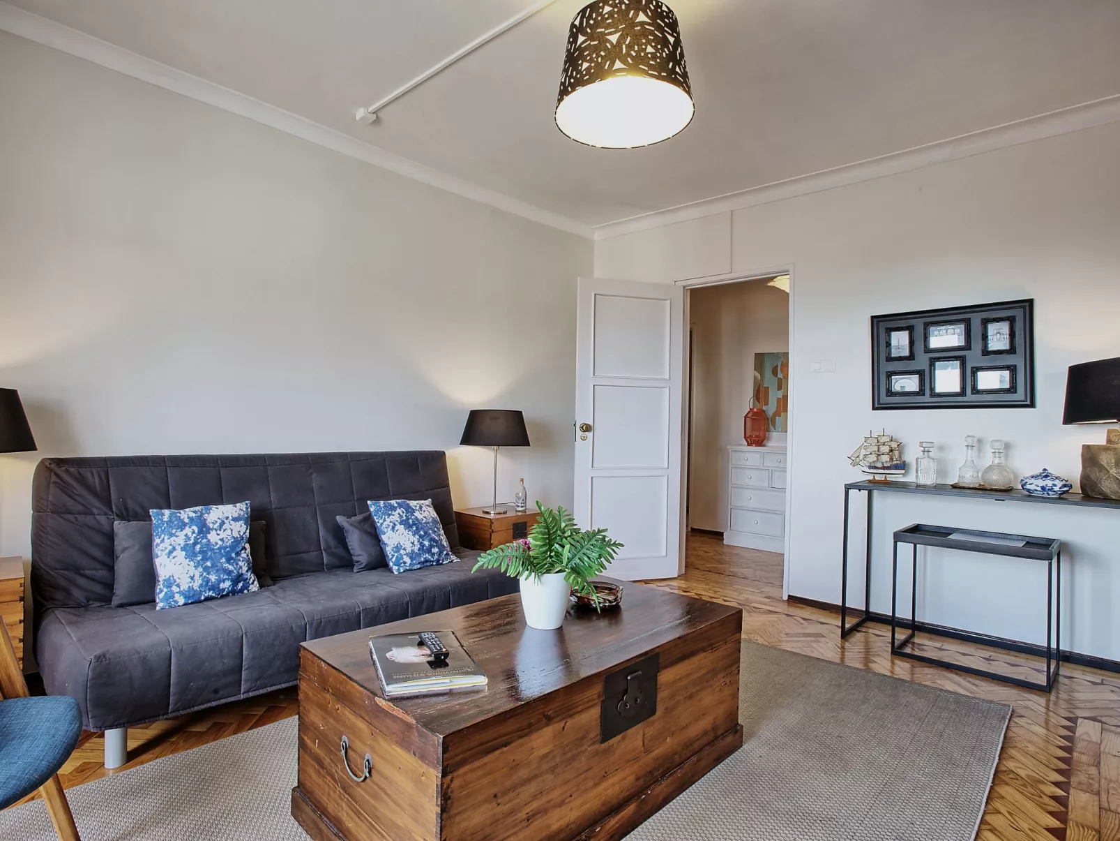 Apollonia 3-Image-tags.info