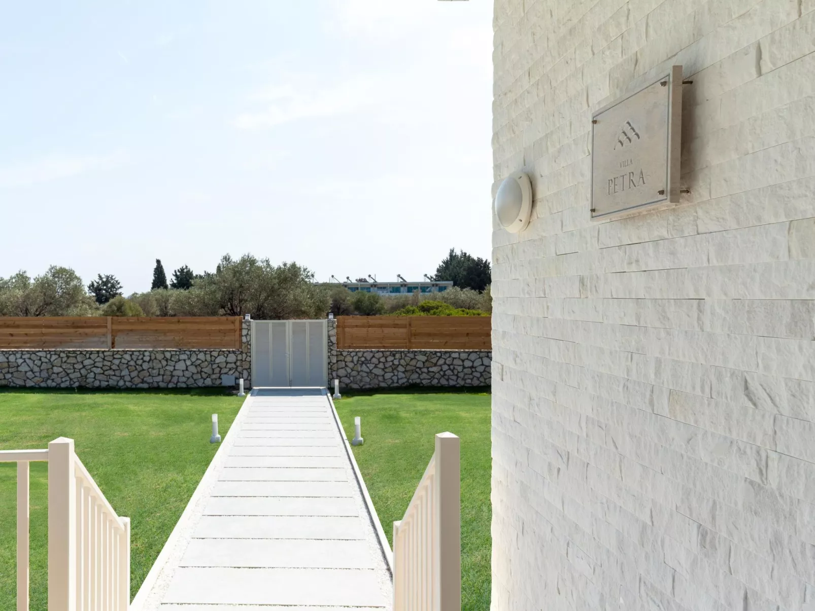 Ferienvilla Petra in Kolympia Village-Buiten