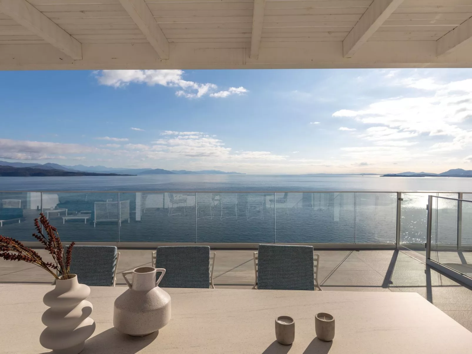 Luxuriöse Wohnung mit Meerblick Stoa Serenity-Buiten