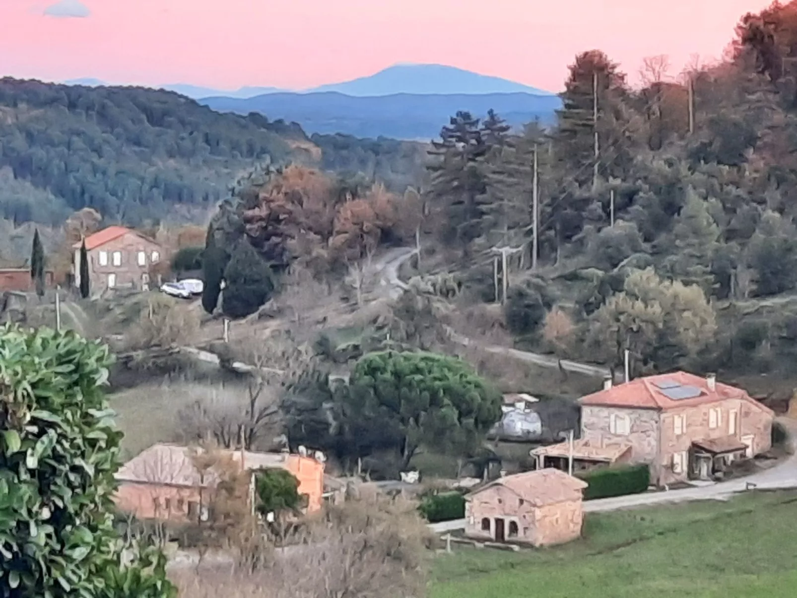Klimatisiertes Ferienhaus mit Pool-Buiten