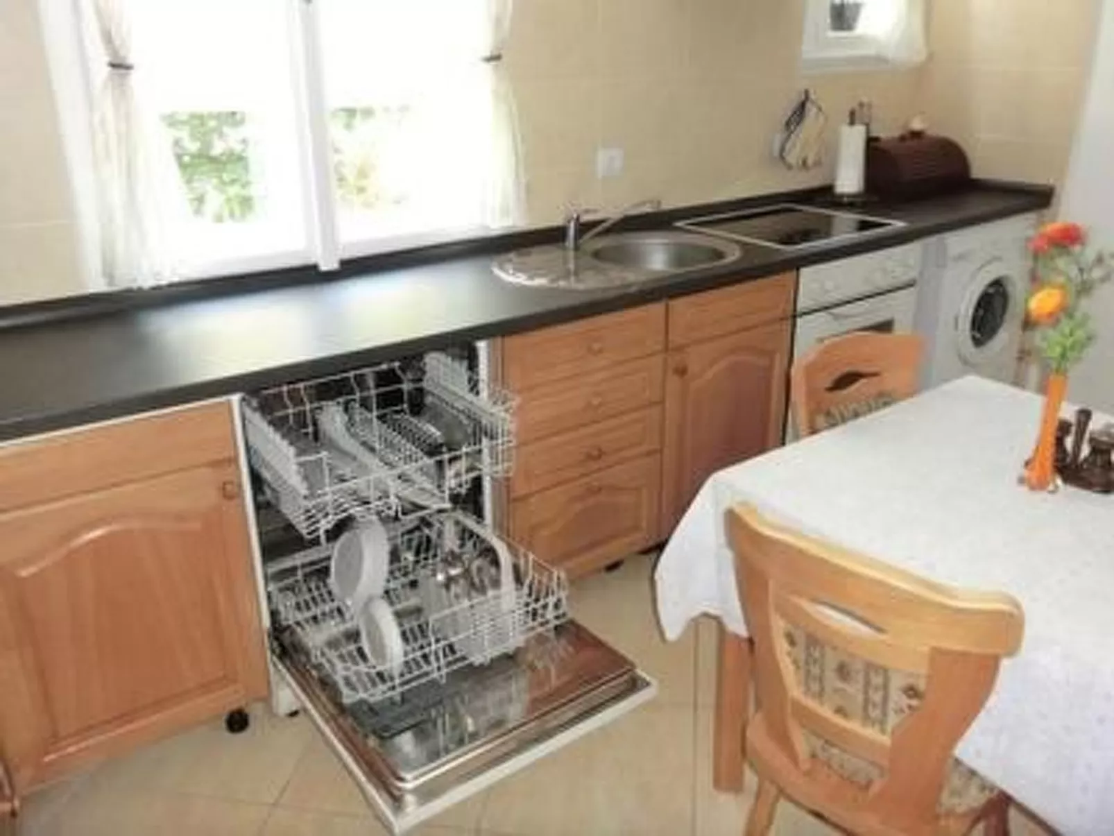 Haus in Budapest-Image-tags.info