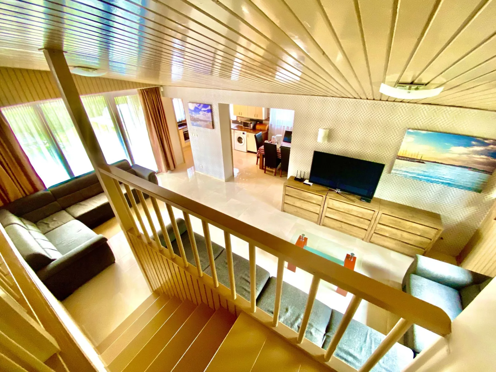 Großes Ferienhaus in Siófok mit Privatem Pool-Binnen