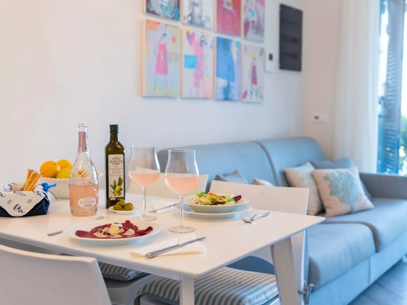 Perla Abernathy - Haus mit Pool und Garten-Binnen