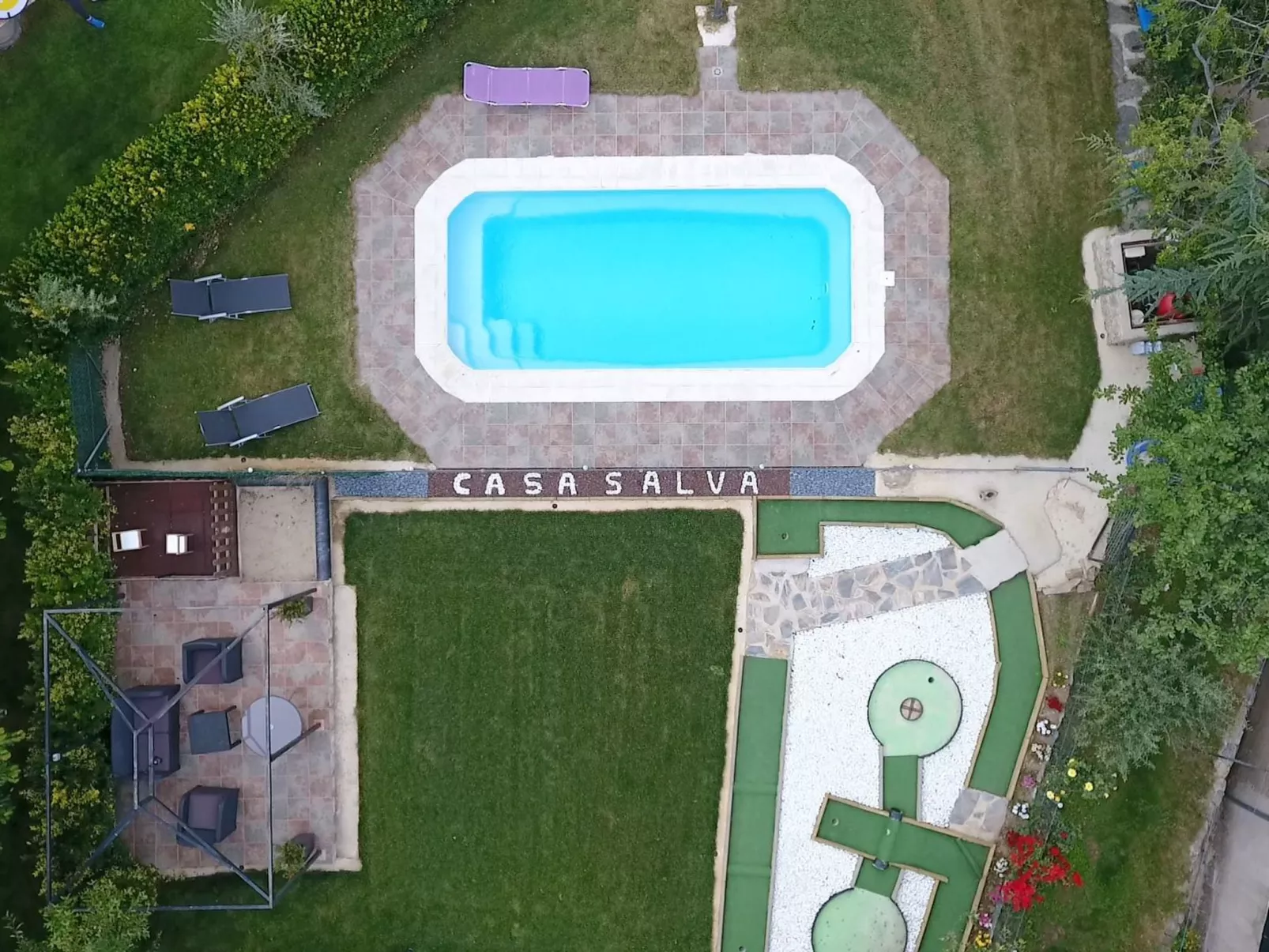 Sehr gepflegtes Ferienhaus im typisch spanischen Stil mit Garten, zwei Terrasse-Image-tags.info