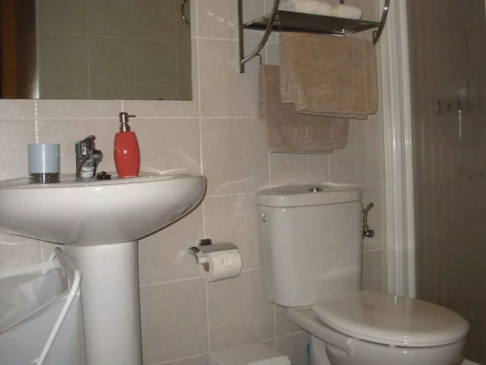 Bauernhaus im Naturpark Gavarres-Image-tags.info