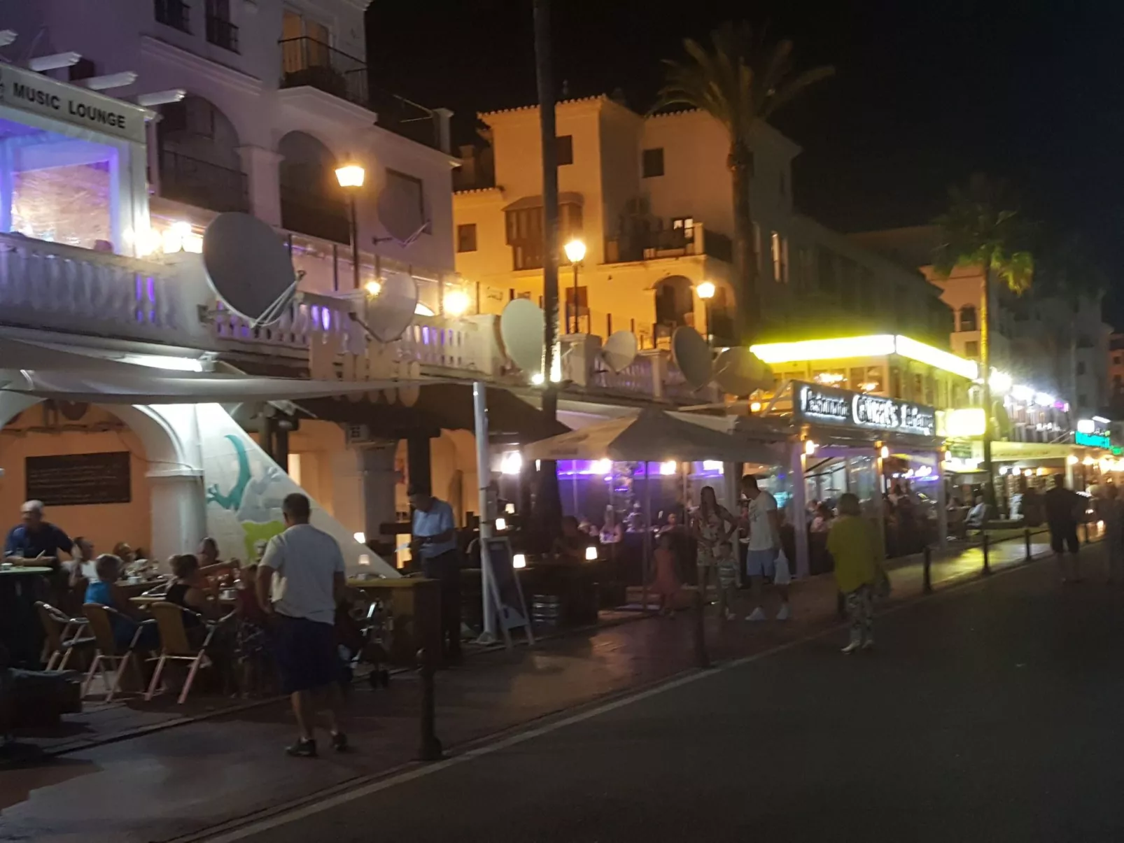 Wunderschöne Wohnung 5 Personen Super Meerblick-Buiten