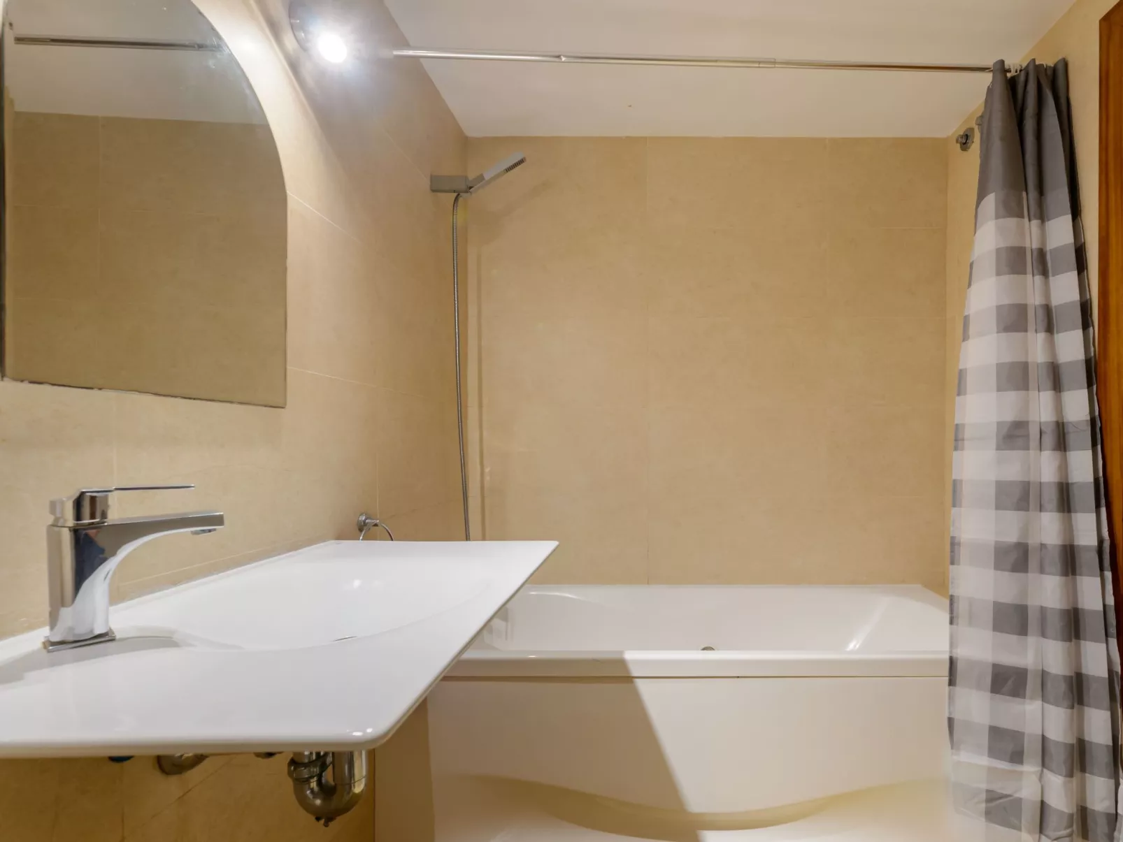 Ferienwohnung-Binnen