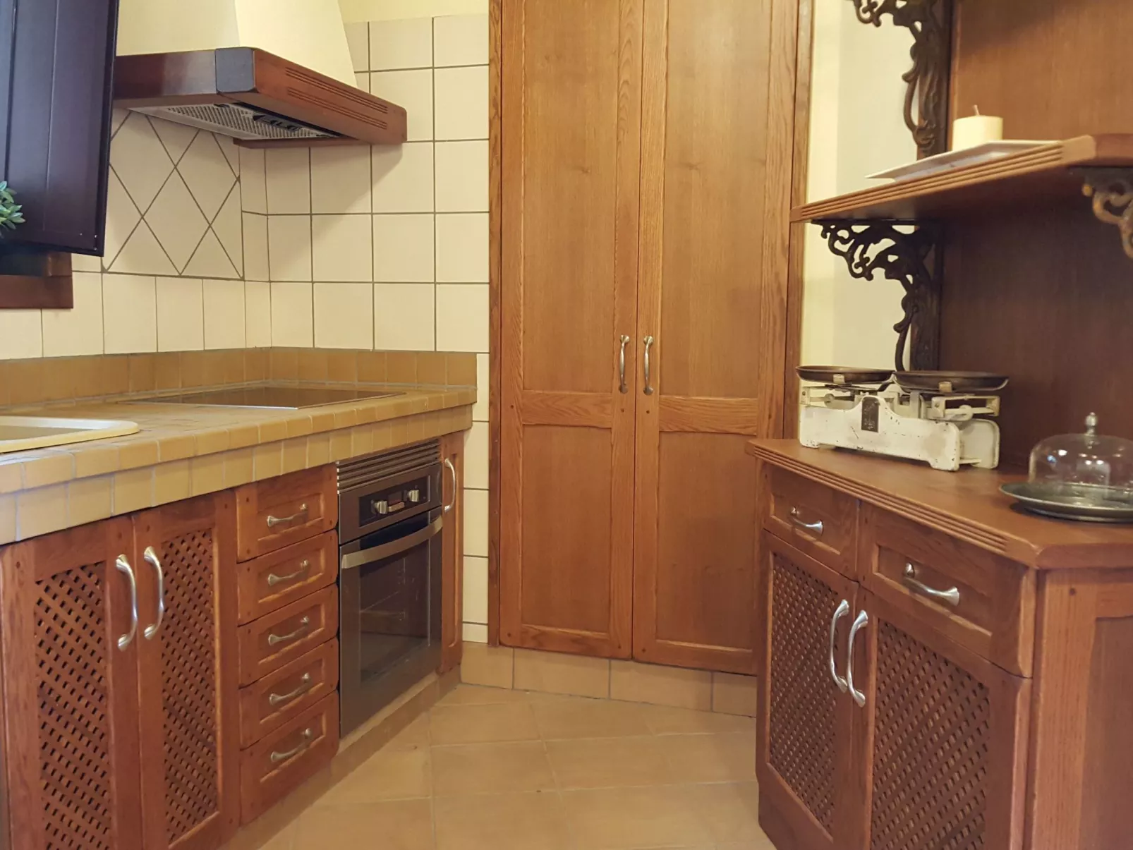 Finca mit Wasserblick-Binnen